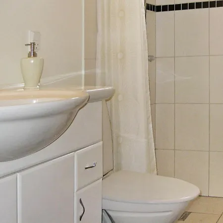 Two-bedroom Holiday In 1 Augustenborg